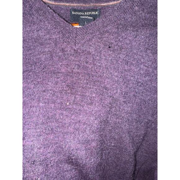 Banana Republic Merino Wool Sweater Men’s L Purple V-Neck 100% Merino – Flawed - Picture 5 of 7